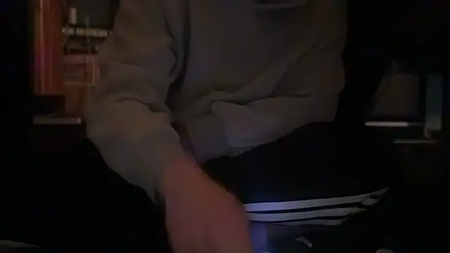 Snapshot of adamseed69 chatting on 01/09/26, 06:49 adamseed69 online show from 01/09/26, 06:49