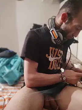 Aktorihann online show from 03/24/26, 10:48