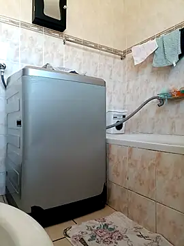 Snapshot of the_greatt chatting on 11/26/25, 09:21 the greatt online show from 11/26/25, 09:21