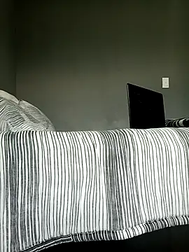 Snapshot of the_greatt chatting on 02/18/26, 02:02 the greatt online show from 02/18/26, 02:02