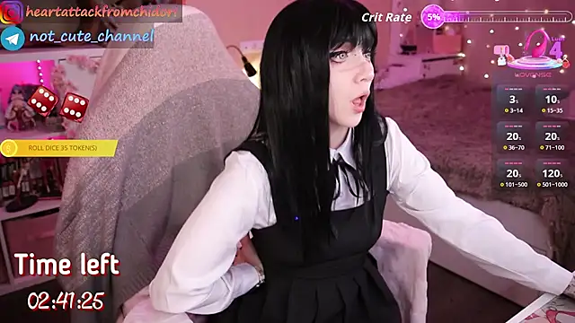 Snapshot of yourcutewaifu chatting on 10/26/25, 08:20 yourcutewaifu online show from 10/26/25, 08:20