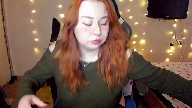 Snapshot of Milafoxxxy chatting on 03/07/25, 06:46 Milafoxxxy online show from 03/07/25, 06:46