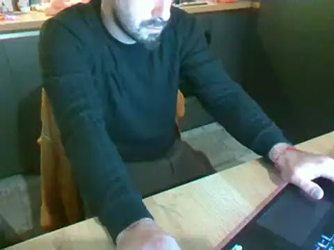 giorgakaci69 online show from 12/02/24, 01:47