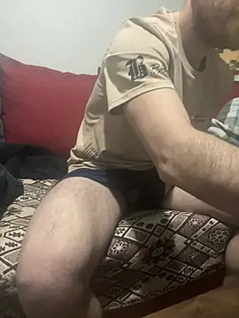 Snapshot of giorgakaci69 chatting on 03/10/26, 12:37 giorgakaci69 online show from 03/10/26, 12:37