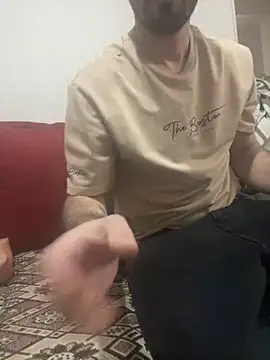 Snapshot of giorgakaci69 chatting on 03/14/26, 12:32 giorgakaci69 online show from 03/14/26, 12:32