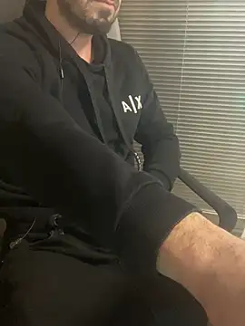 Snapshot of giorgakaci69 chatting on 03/16/26, 03:38 giorgakaci69 online show from 03/16/26, 03:38