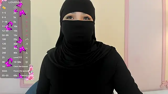 Snapshot of nashi_ra chatting on 05/16/26, 11:31 nashi ra online show from 05/16/26, 11:31