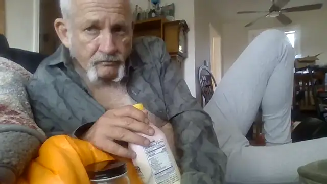 den-rock4u online show from 11/24/25, 10:42