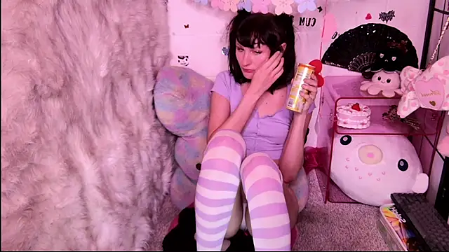 SweetLaumina online show from 03/13/26, 08:48