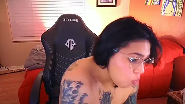 miacanela xo online show from 01/16/25, 07:38