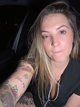 LiliMorganxxx online show from 10/26/25, 10:04