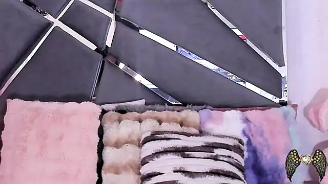 MeganTexas online show from 01/11/25, 05:07