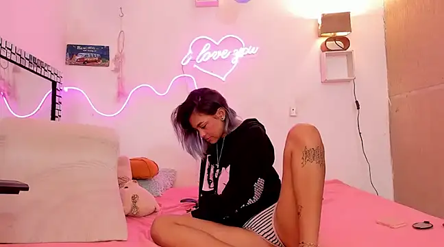 lilith horny online show from 12/20/24, 09:54