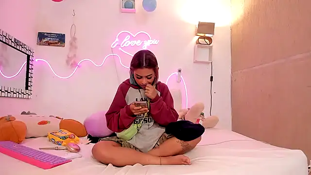 lilith horny online show from 03/19/25, 05:41