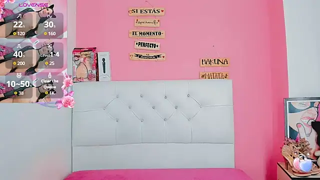 Snapshot of valentina_princess_ chatting on 04/13/26, 07:03 valentina princess online show from 04/13/26, 07:03