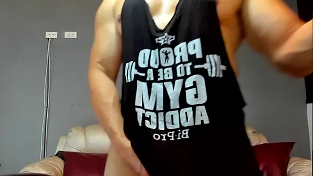 Snapshot of derekk_frostt chatting on 03/16/25, 02:44 derekk frostt online show from 03/16/25, 02:44