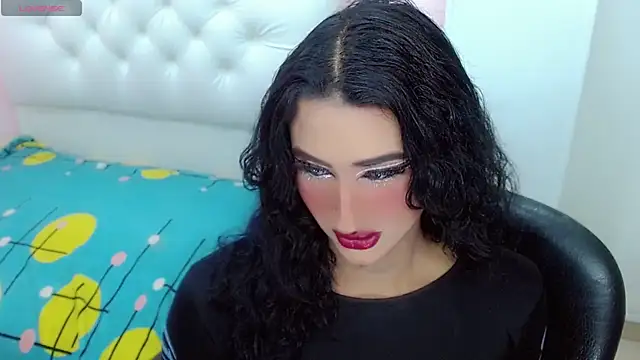 Snapshot of kinverly_sexyx chatting on 01/16/26, 05:11 kinverly sexyx online show from 01/16/26, 05:11