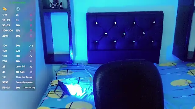 Snapshot of kinverly_sexyx chatting on 04/10/26, 04:17 kinverly sexyx online show from 04/10/26, 04:17