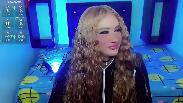 Snapshot of kinverly_sexyx chatting on 04/11/26, 07:45 kinverly sexyx online show from 04/11/26, 07:45