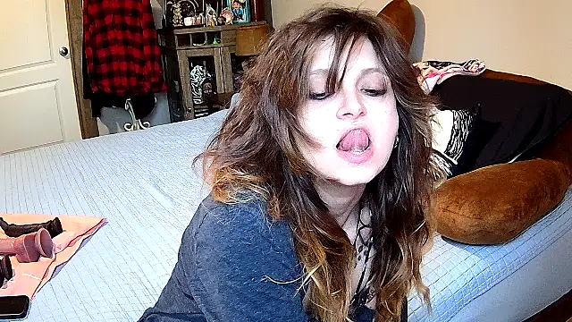 Snapshot of ZeelaXoXo chatting on 01/12/26, 07:41 ZeelaXoXo online show from 01/12/26, 07:41