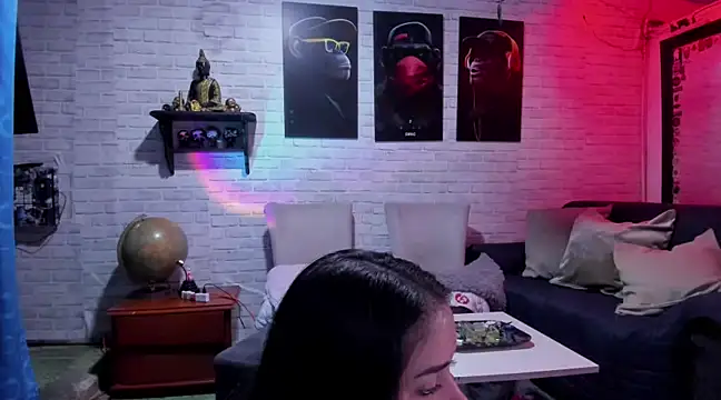 Snapshot of Kimmymadison- chatting on 02/27/25, 08:53 Kimmymadison- online show from 02/27/25, 08:53