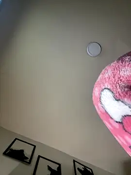 Snapshot of Kimmymadison- chatting on 11/09/25, 07:56 Kimmymadison- online show from 11/09/25, 07:56