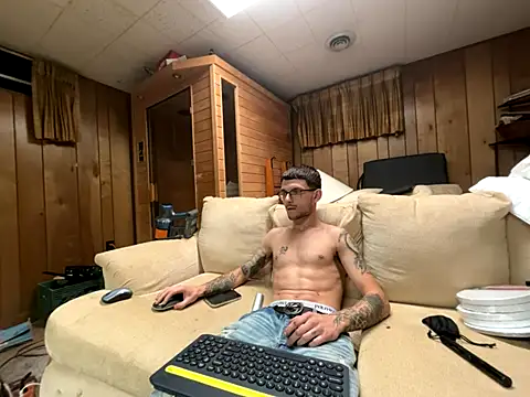 hungkubenski online show from 10/22/25, 10:37