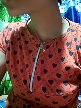 Snapshot of Aruyeshi- chatting on 03/05/25, 02:14 Aruyeshi- online show from 03/05/25, 02:14