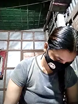 Snapshot of Aruyeshi- chatting on 10/08/25, 08:12 Aruyeshi- online show from 10/08/25, 08:12