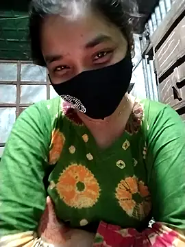 Snapshot of Aruyeshi- chatting on 11/19/25, 11:43 Aruyeshi- online show from 11/19/25, 11:43