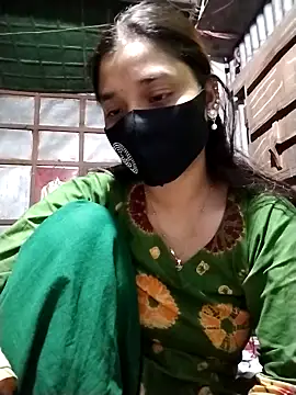 Snapshot of Aruyeshi- chatting on 11/24/25, 01:00 Aruyeshi- online show from 11/24/25, 01:00