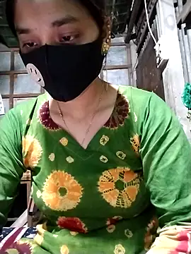 Snapshot of Aruyeshi- chatting on 11/27/25, 06:15 Aruyeshi- online show from 11/27/25, 06:15