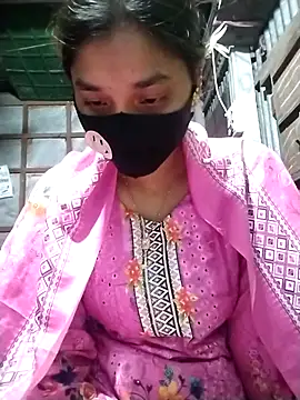 Snapshot of Aruyeshi- chatting on 11/29/25, 11:35 Aruyeshi- online show from 11/29/25, 11:35