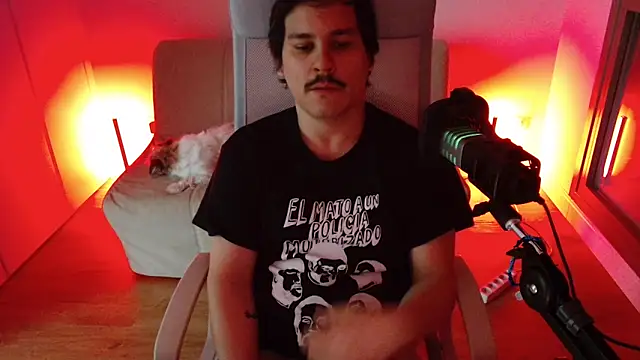 nick788622 online show from 11/30/25, 12:09