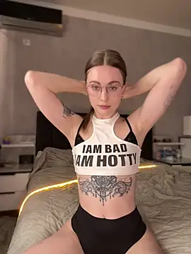 LoveGameSexx online show from 02/22/26, 08:46