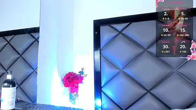 Snapshot of Alexa_Blake__ chatting on 03/31/26, 08:42 Alexa Blake online show from 03/31/26, 08:42