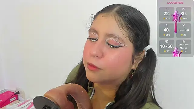 lola clit online show from 10/22/25, 11:43