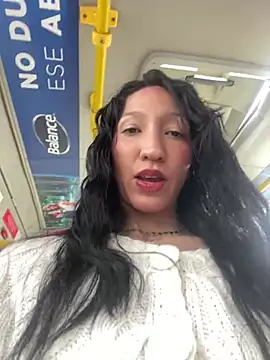 Snapshot of peiton_steele7 chatting on 12/30/24, 04:51 peiton steele7 online show from 12/30/24, 04:51