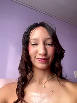 Snapshot of peiton_steele7 chatting on 12/13/25, 07:53 peiton steele7 online show from 12/13/25, 07:53