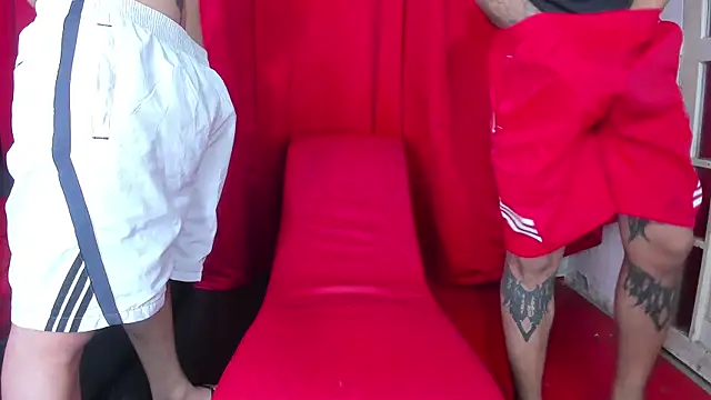 Extreme Team8 online show from 01/09/25, 05:44