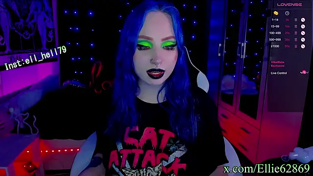 Kitty goth online show from 03/09/25, 02:50