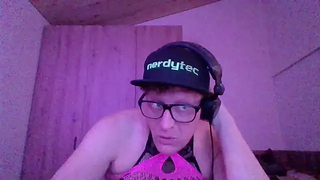 Bigthroaterboy online show from 10/08/25, 08:06