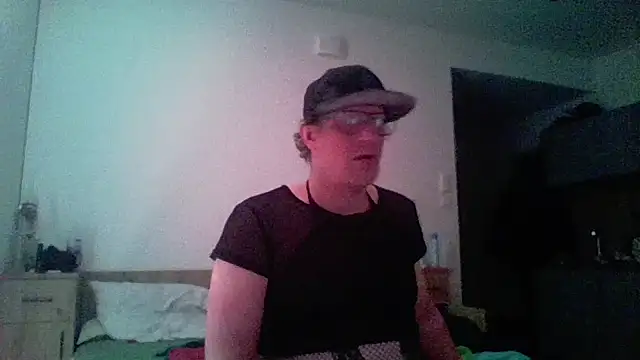 Bigthroaterboy online show from 04/20/26, 11:39