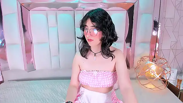 SaraMartini1 online show from 09/14/25, 05:50