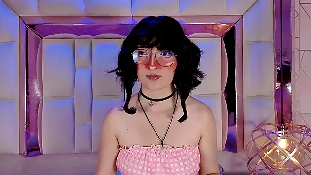 SaraMartini1 online show from 03/28/26, 06:02