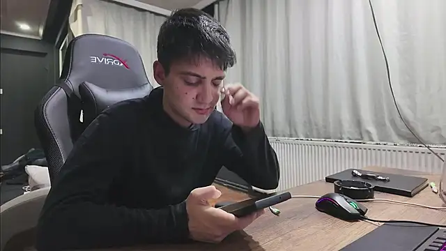 istebenboylebiradamim online show from 12/12/24, 06:21