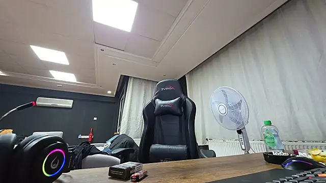 istebenboylebiradamim online show from 10/22/25, 07:02