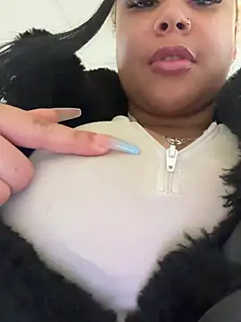 Snapshot of HaileyDiana chatting on 03/09/25, 08:51 HaileyDiana online show from 03/09/25, 08:51