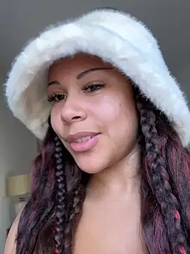 HaileyDiana online show from 03/28/26, 11:10