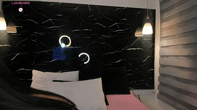 ANTONELLA  ROUSE  online show from 02/21/25, 06:07